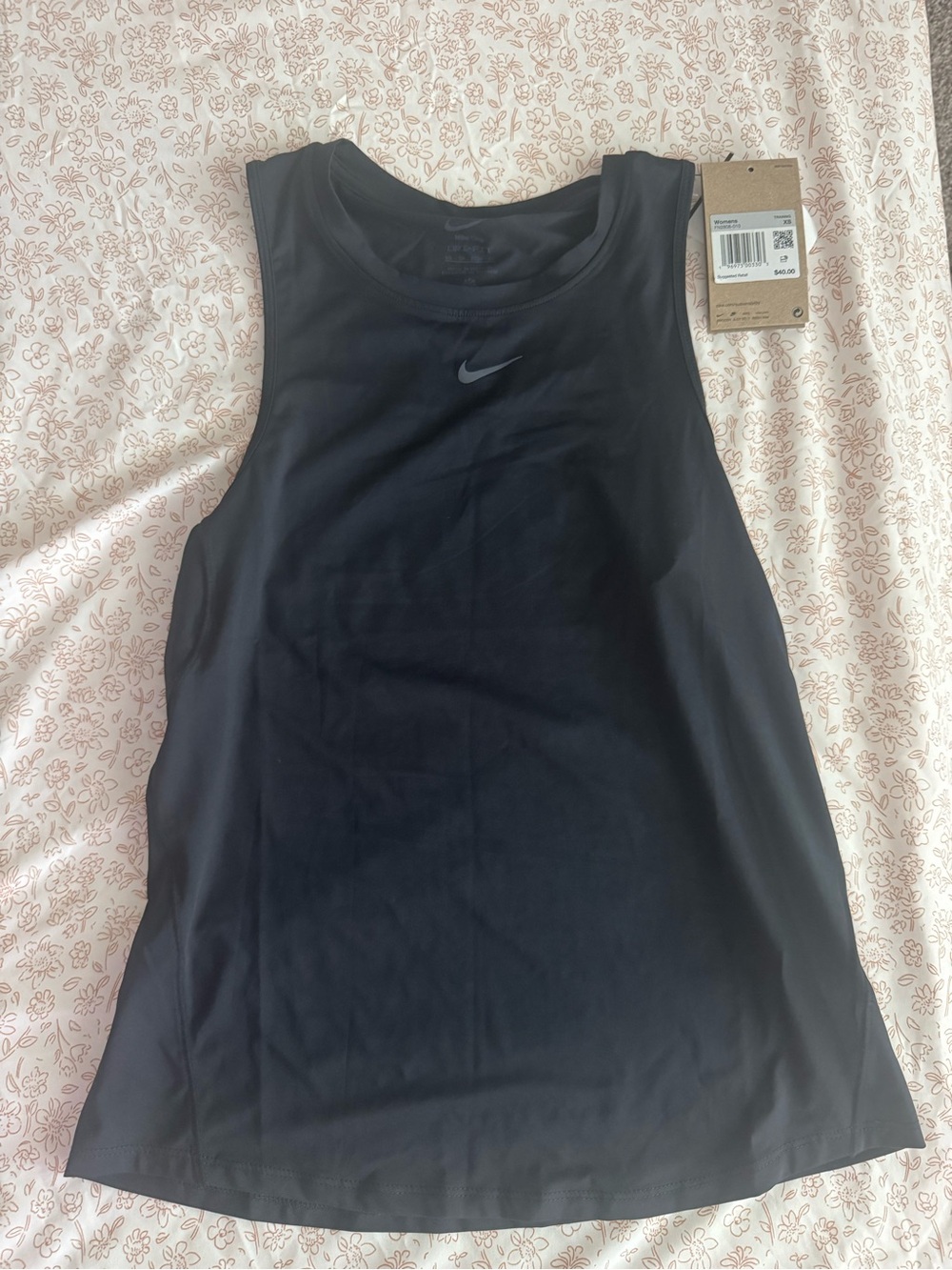 Nike Women’s Black Athletic Tank with Reflective Swoosh